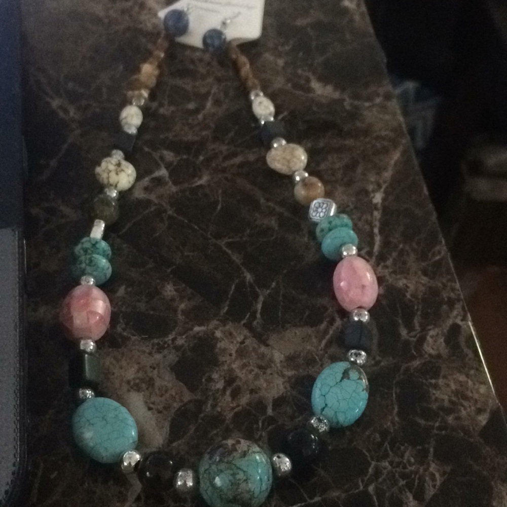New necklace and earring set